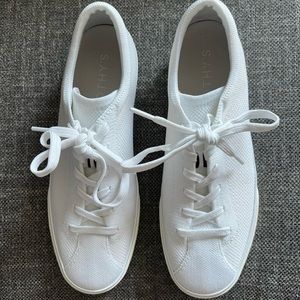 Rothy’s The Lace Up Sneaker. Bright White. Size 9.